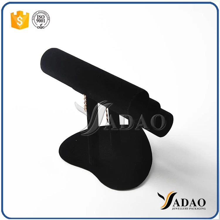 classical magical delicate adurable lightweight heart pedestal mdf bracelet/bangle/watch display stands customized by Yadao