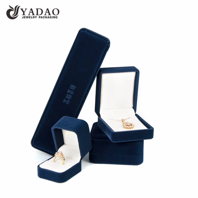 customized  luxury plastic box jewelry packaging box for ring round corner plastic