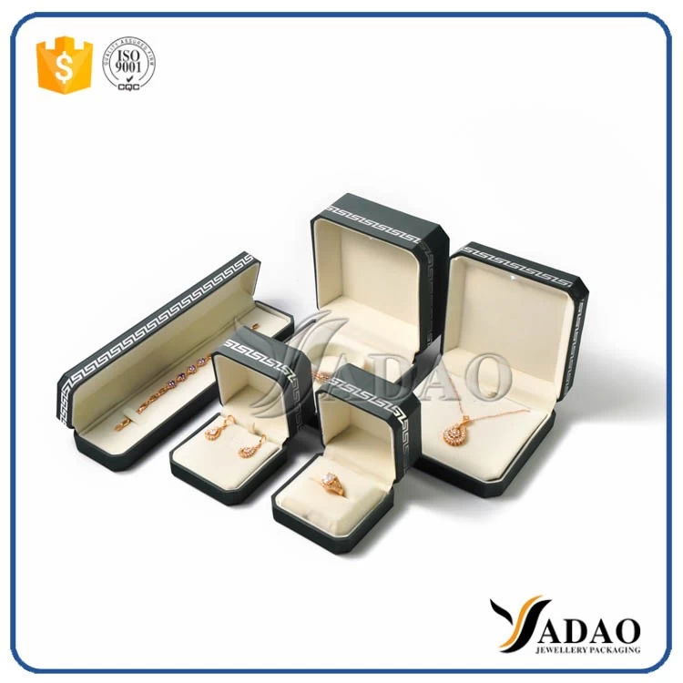 elegant nice attractive retro delicate manufactury handmade plastic box/plastic box sets for jewelry packaging with ring/bangle/earring/bracelet/necklace