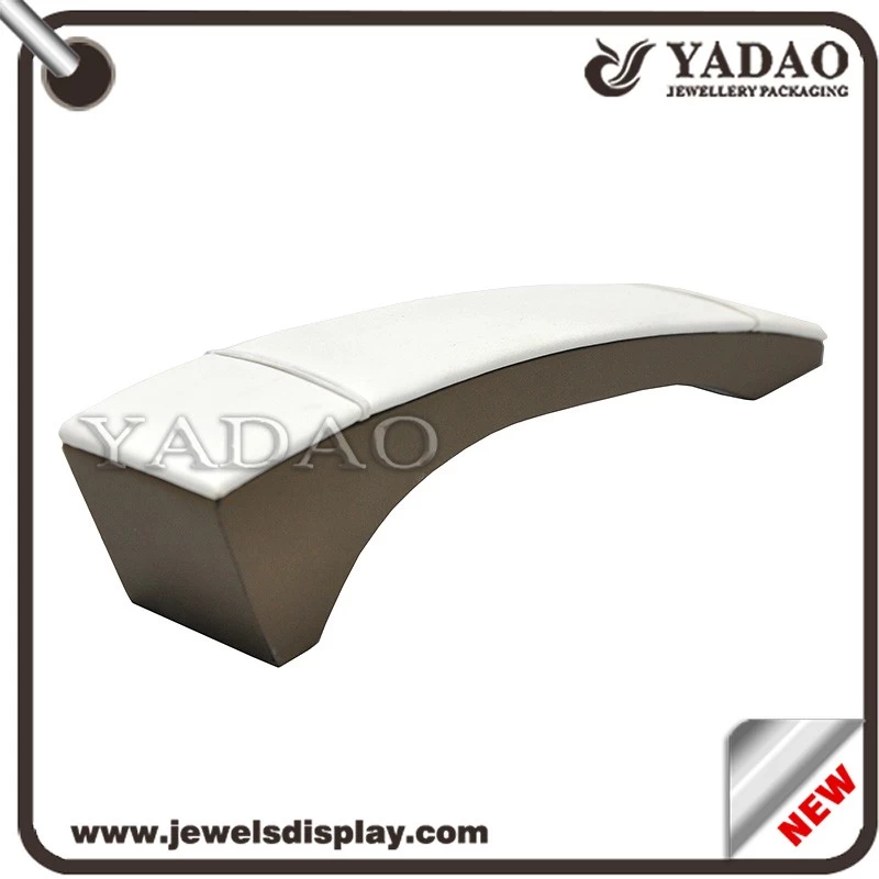 fine fashionable designable classical OEM, ODM available wholesale mdf coated with pu leather/velvet bracelet display stands