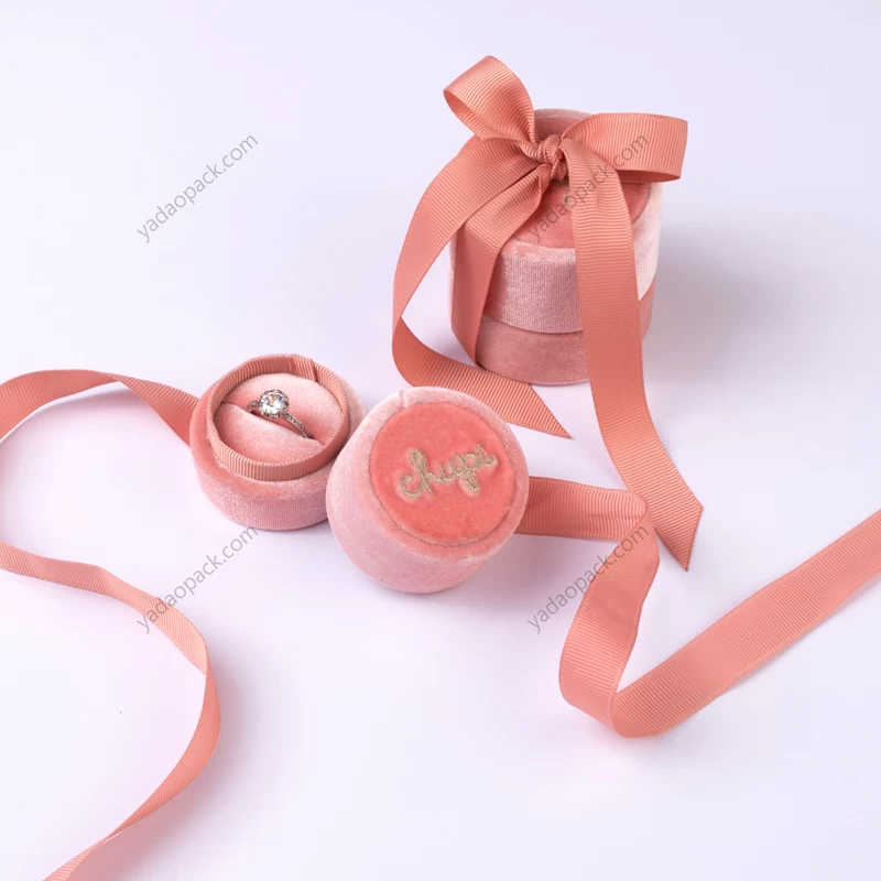 luxury velvet jewelry packaging pouch bag warm pink color round paper box jewelry pouch gift packaging box and bag with ribbon tie