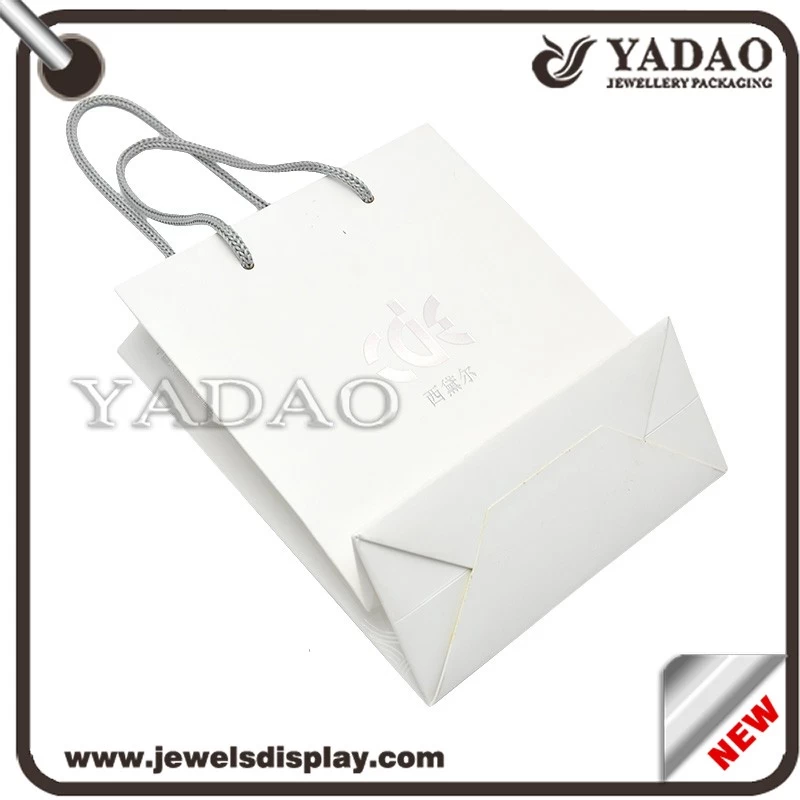 simple high quality adorable custom MOQ wholesale paper/hand bags for shopping/jewels packaging