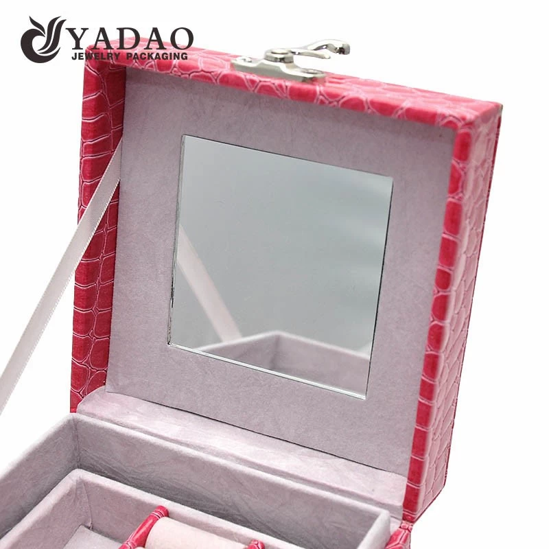 stock wholesale beautiful custom lowest MOQ, OEM leather dressing case, jewels case from china