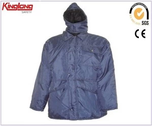China Vestuário de trabalho de inverno 100% nylon poliéster, jaqueta de proteção total resistente ao vento fabricante