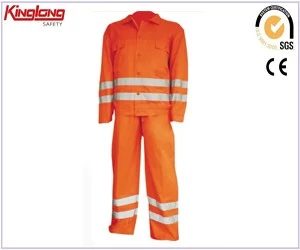 Chiny 2-częściowy pomarańczowy kombinezon roboczy o wysokiej widoczności, budowlana / policyjna odzież robocza Unisex o wysokiej widoczności producent