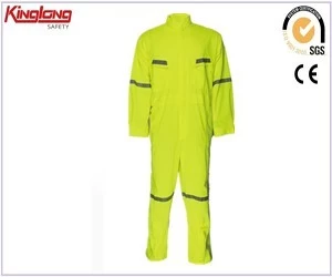 porcelana Proveedor de ropa de trabajo de bata de China, uniforme de bata de alta visibilidad fabricante