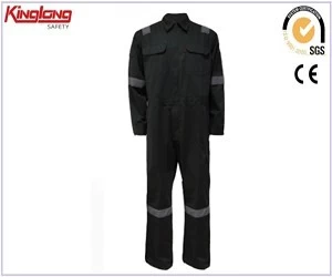 China Vestuário de trabalho de alta visibilidade de fábrica na China, segurança geral com fitas reflexivas fabricante