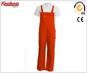 Čína Čína vyrábí velkoobchodní červené kalhoty s náprsenkou, bavlněné kalhoty s náprsenkou výrobce