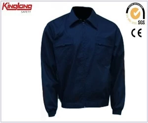 porcelana Chaqueta de seguridad del fabricante de China para hombres, chaqueta 100% algodón con mangas largas fabricante