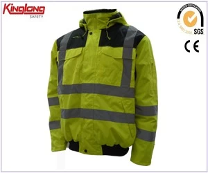 China Velo forro fluorescente Preenchimento Yellow Jacket, Mens jaqueta de inverno impermeável fabricante