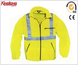 China Jaqueta de inverno acolchoada Hi Vis com fita refletora, uniforme de trabalhador da construção civil fabricante