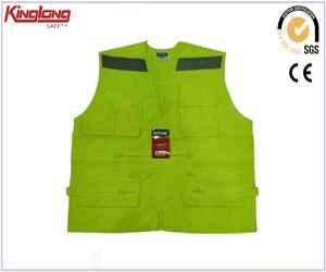 China New style fashion reflective tapes vest, multi-pockets zippers high visibility vest manufacturer