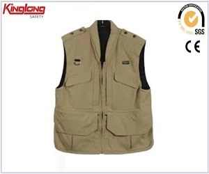 China No sleeves mens cargo vest with pockets, spring style high quality beige vest manufacturer