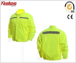 China Jaqueta reflexiva de vestuário de trabalho de alta visibilidade com preço barato geral, jaqueta reflexiva de estilo mais recente de alta qualidade fabricante