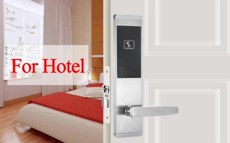 Introduzione e ruolo della serratura dell'hotel