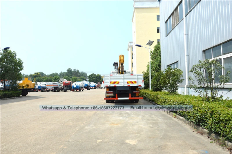 Fornecedor de Crane de Crane montado em 12 toneladas, fabricante de China de Crane Montado