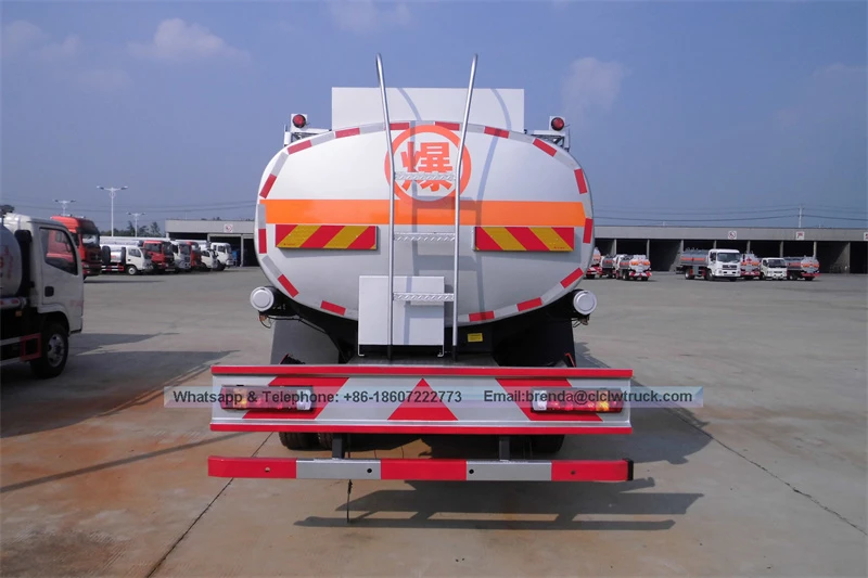 15000 litro foton 4x2 fuel tanker truck sa China