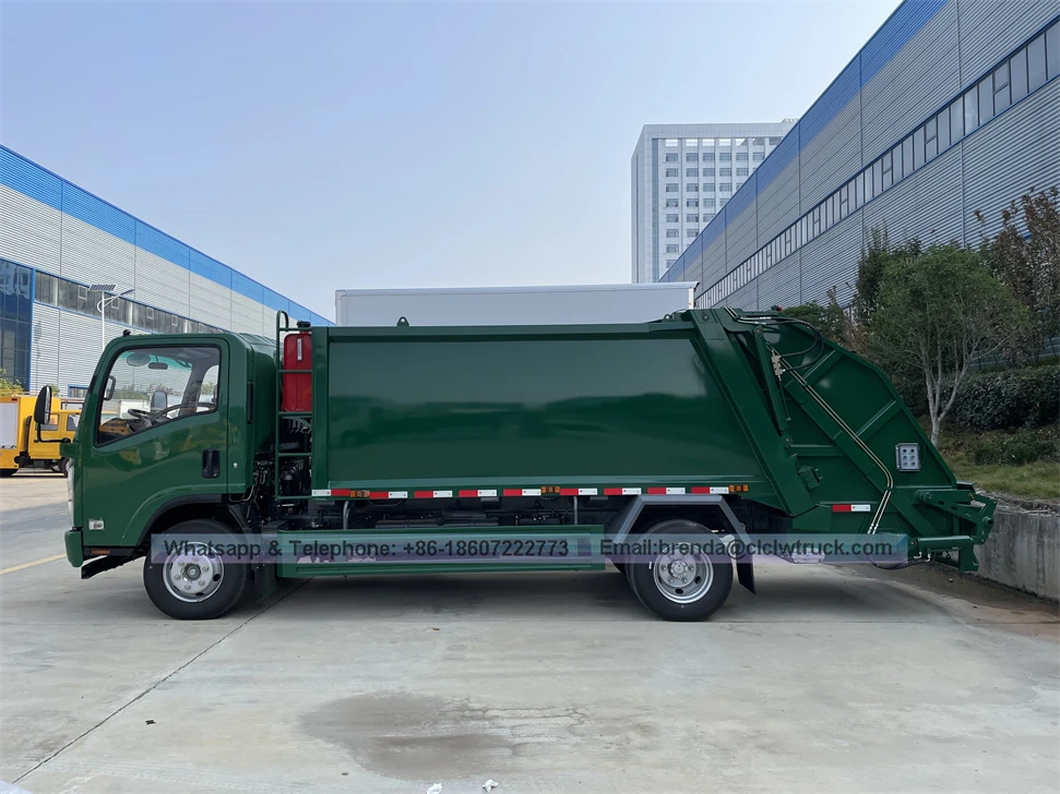 شاحنة ضاغط القمامة 5CBM مع اليابان Isuzu هيكل القمامة الشاحنة