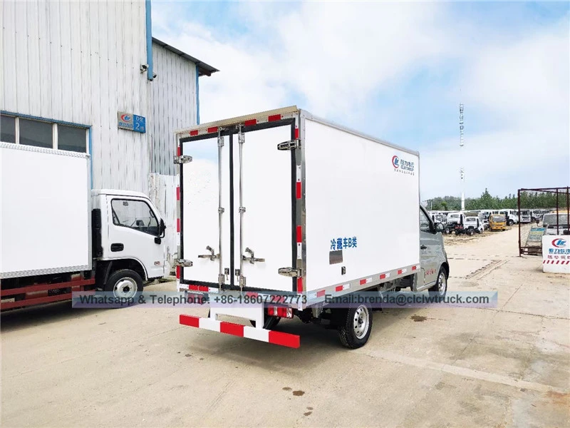 Changan Refrigerator Truck Fournisseur en Chine, mini-camion de réfrigérateur, camion de réfrigérateur 4x2