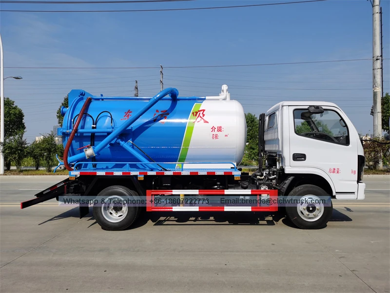 China Mejor Vehículos de Tratamiento de Alciinato 5000L 6 CBM Camsáneo móvil Camión de succión de aguas residuales