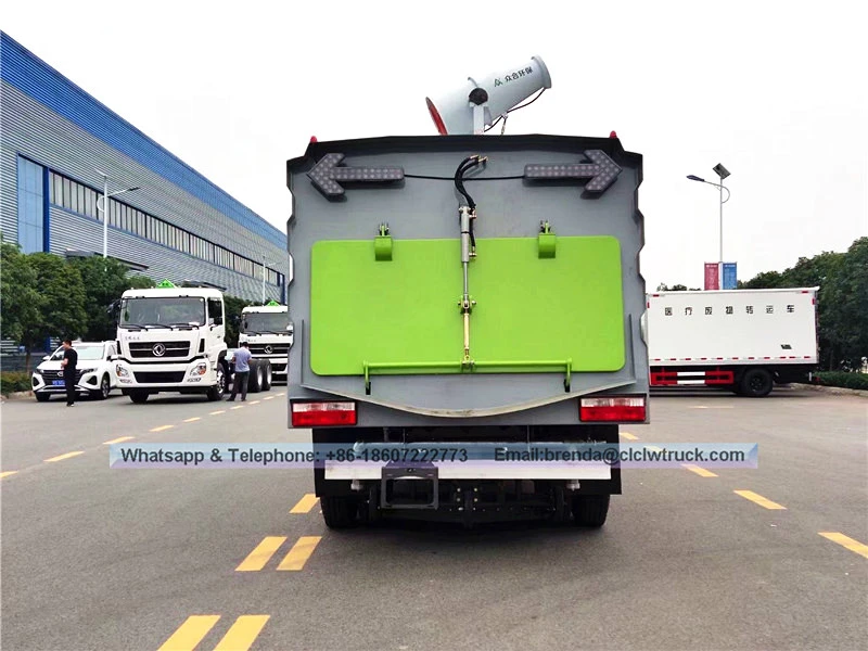 DFAC 4x2 स्मॉल रोड स्वीपर ट्रक बिक्री के लिए अधिक फ़ंक्शन के साथ