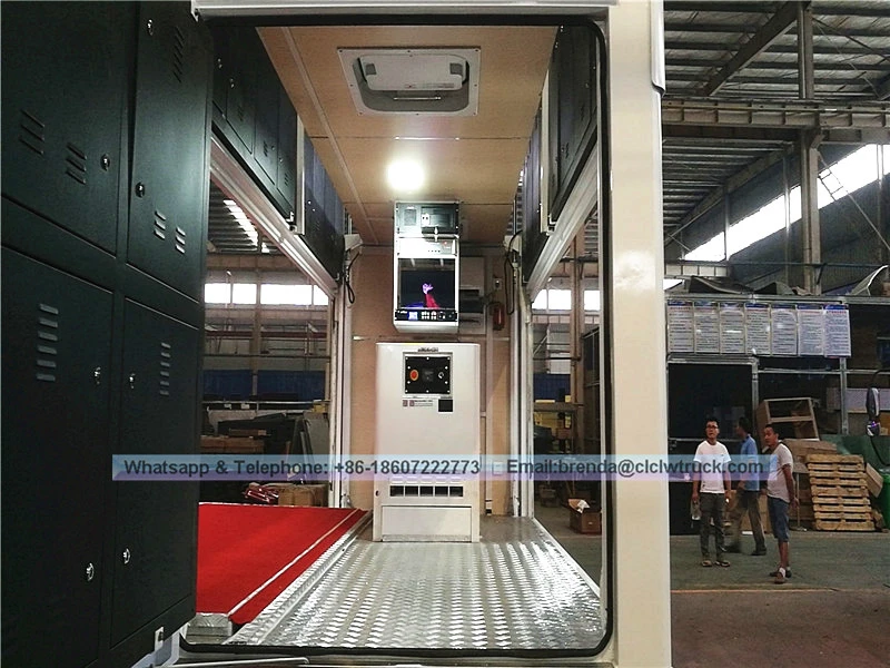 Dongfeng 4*2 mobile LED truck