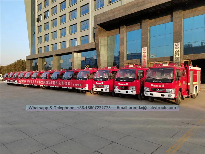 Dongfeng 4000Liter China de camión de bomberos, 4X2 4CBM tanque de agua fabricante camión de bomberos de lucha