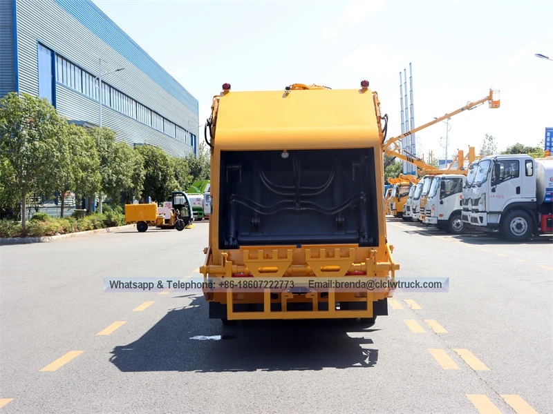 Dongfeng 6M3垃圾车，压缩垃圾车