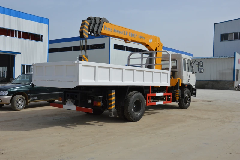 डोंगफेंग 8 टन दूरबीन बूम क्रेन ट्रक