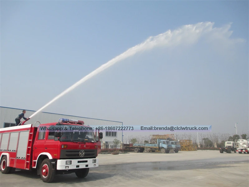 Dongfeng Fire Truck Water ความจุ 5000liter, Fire Fighting Truck Foam Papage 2000Liter, Fire Fighting Truck ราคาจีน