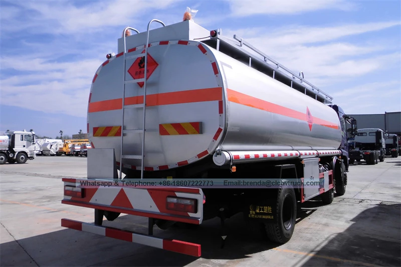 Dongfeng Fuel Truck Supplier China ، 6x2 Tanker Truck 23000 لتر