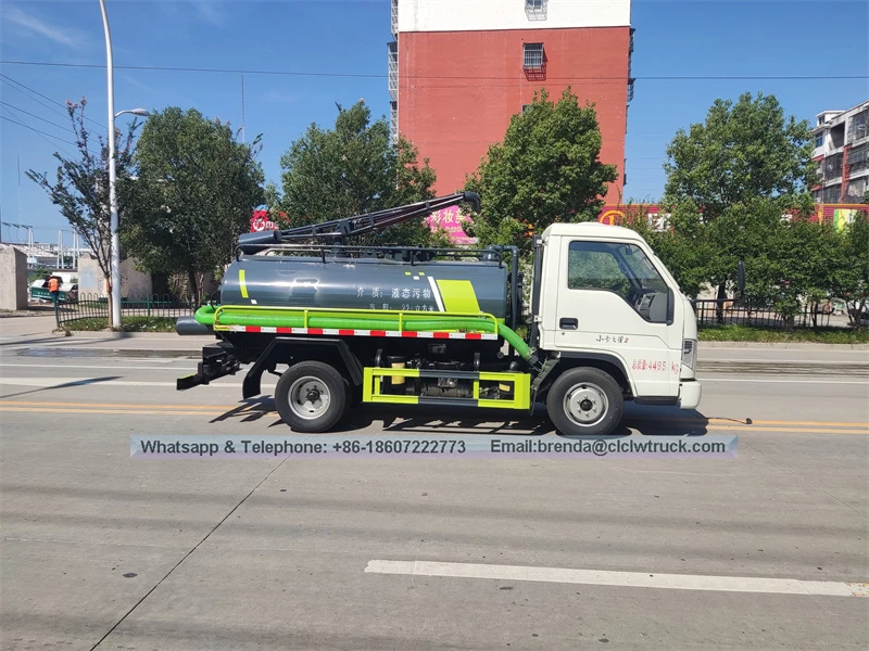 Foton Mini Sewage Suction Vehicle Sludge Transportation Truck