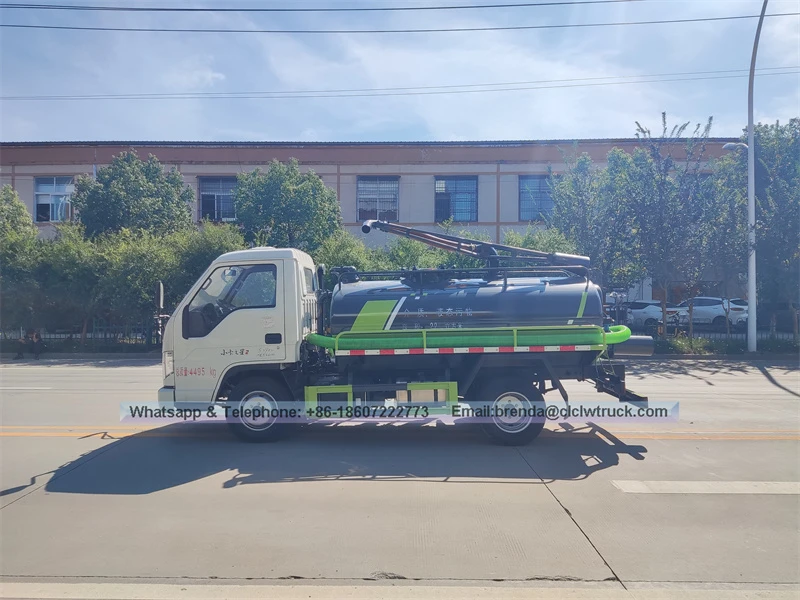 Foton Mini Sewage Suction Vehicle Sludge Transportation Truck