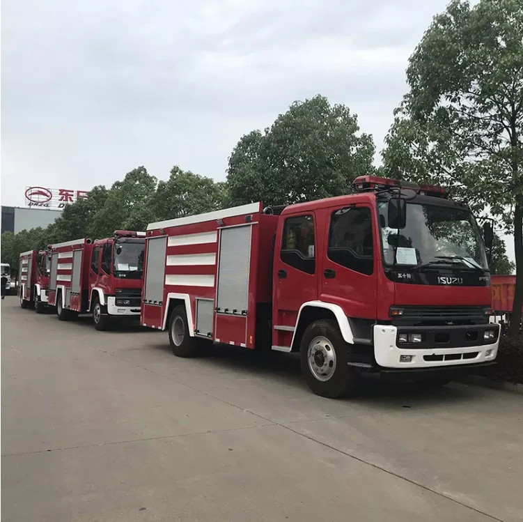 Isuzu de bonne qualité 8 tonnes diesel mousse de mousse d'eau de pompier à vendre aux Philippines
