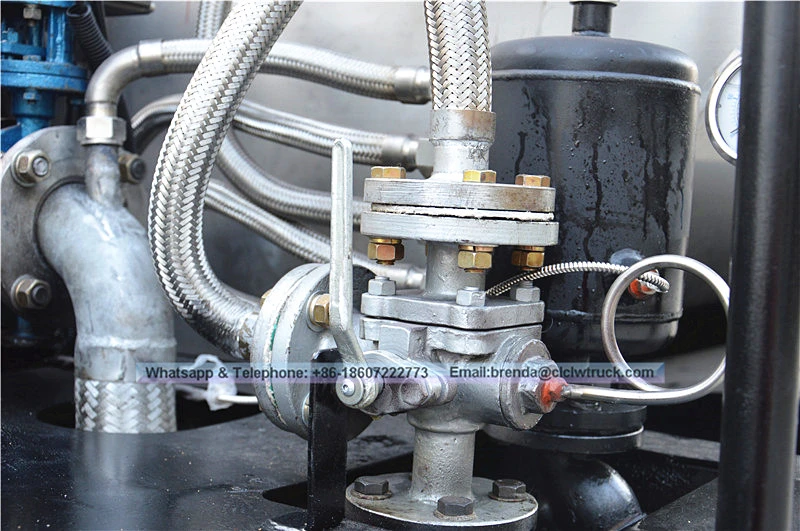 HOWO 12cbm Asphalt Distributor truck