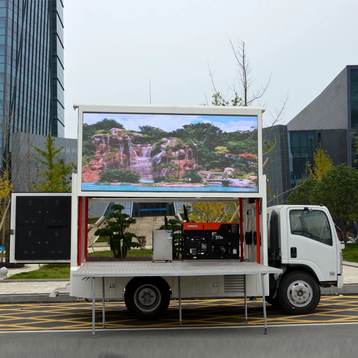 ISUZU BRAND شاشة مزدوجة بشاحنة P8 ذات شاشة LED طراز محمول