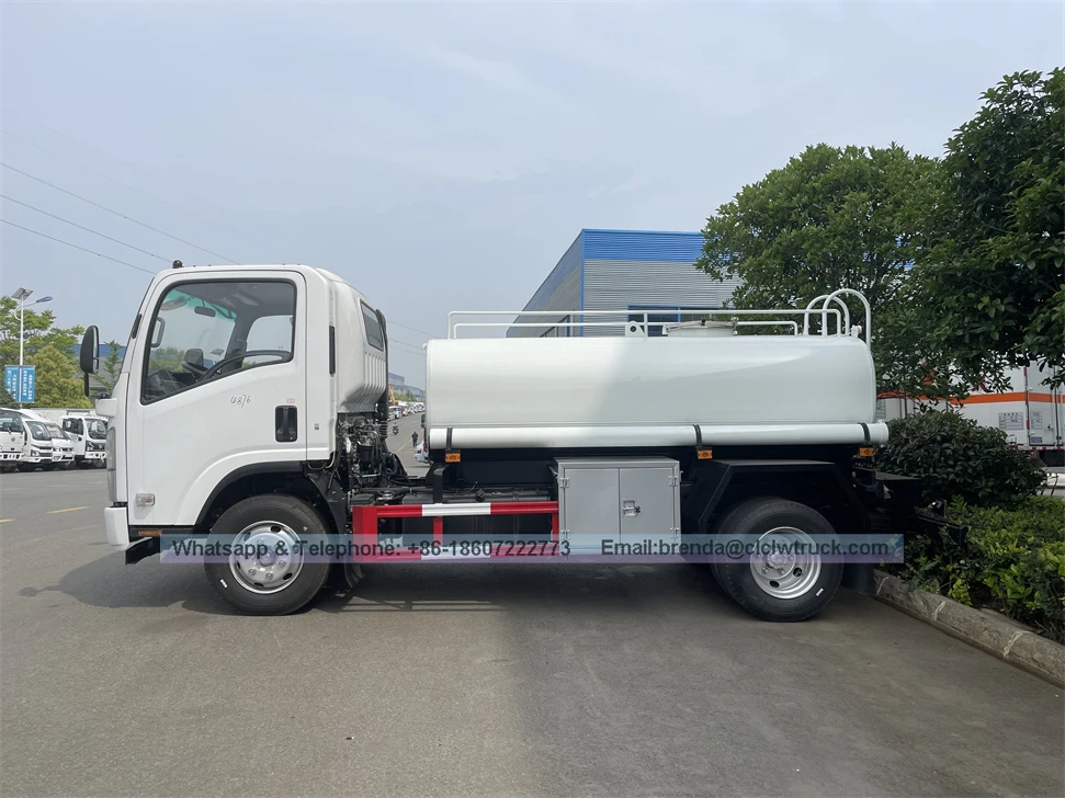 ISUZU clean water tank truck
