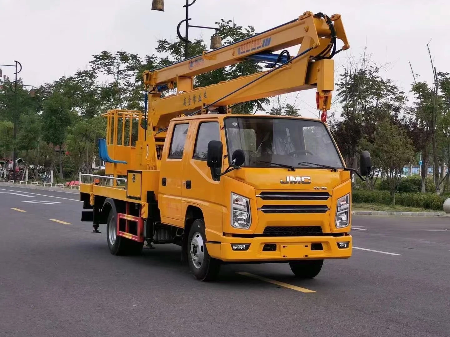 Camion de plate-forme aérienne JMC 10-16 mètres