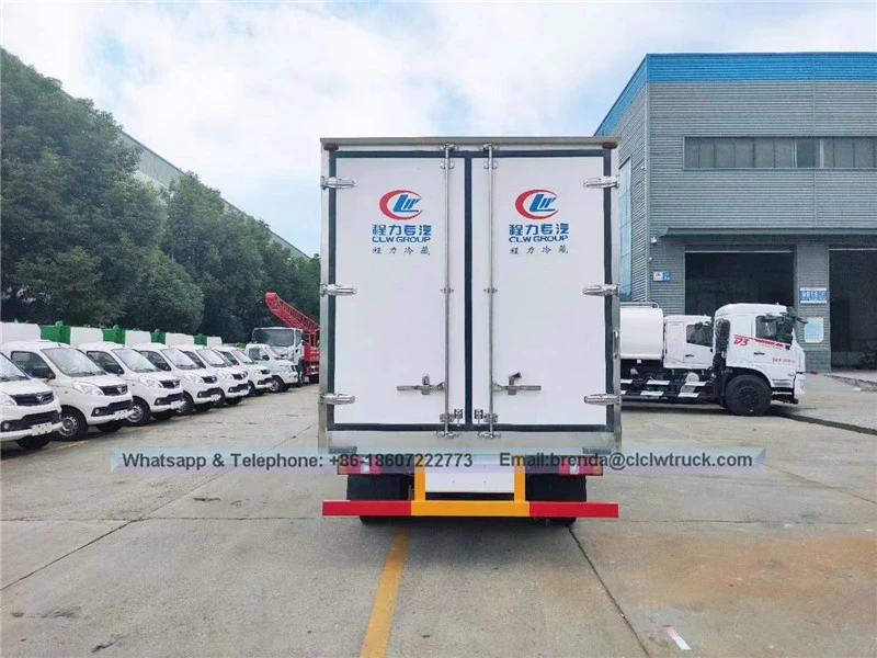 Fournisseur de camion de réfrigérateur JMC Chine, camion de cargaison de réfrigérateur 5 tonnes, camion de cargaison de réfrigérateur 4x2, moteur diesel de camion de réfrigérateur