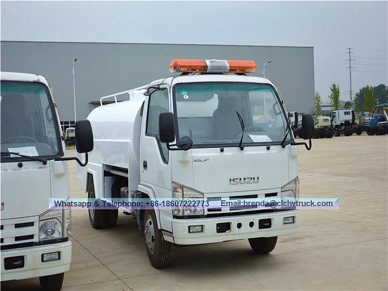 اليابان Isuzu Water Truck Mini ، Truck Truck 5000Liter Truck 5000Liter ، الشركة المصنعة للشاحنة اليابانية