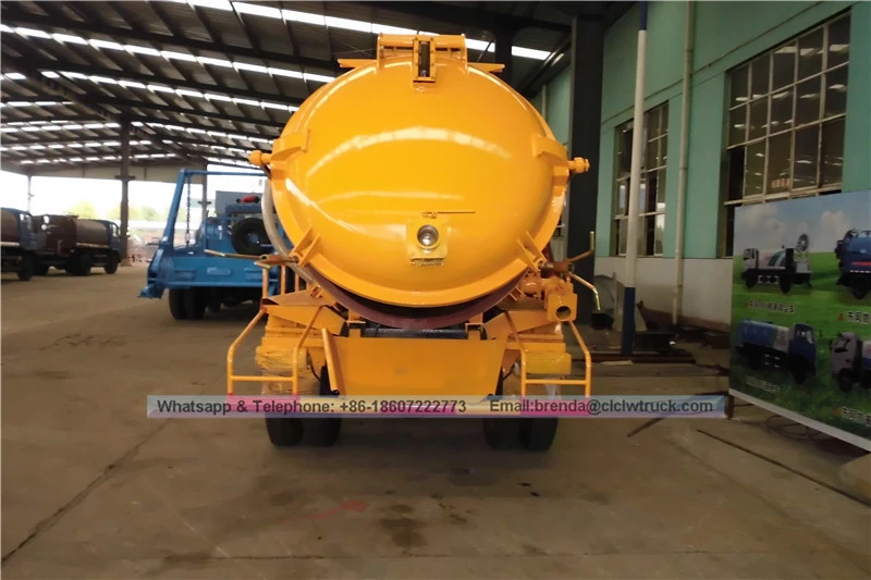 Japão Isuzu 6000l 6cbm 6m3 Caminhão de tanque de esgoto a vácuo - 1600 - 2200 galões de sucção fecal fornecedor de caminhão