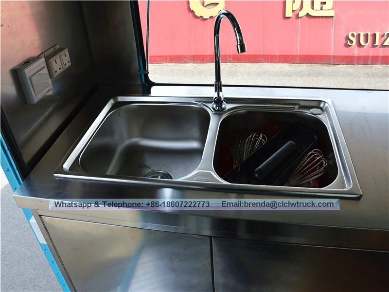 Nouveaux fournisseurs de camions alimentaires Foton Chine, fournisseur de camions de restauration rapide à la crème glacée à vendre