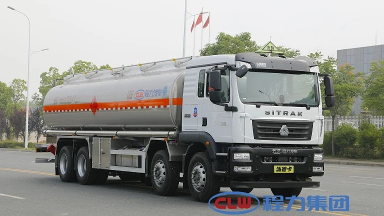 Новый Sitrak 25 CBM заправочный грузовик в продаже