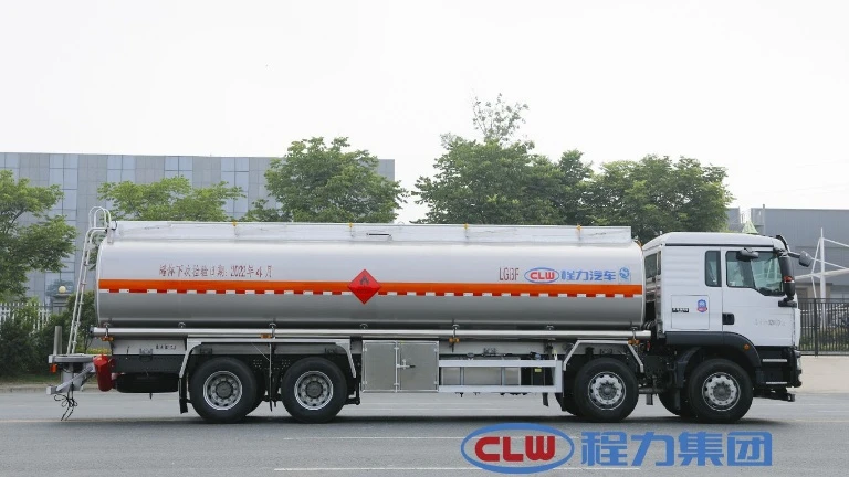 Новый Sitrak 25 CBM заправочный грузовик в продаже