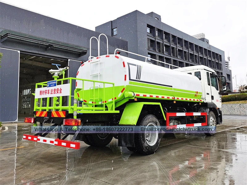 Sinotruk Howo 4x2 2200 galón 10000 litros de agua camión de tanque de agua