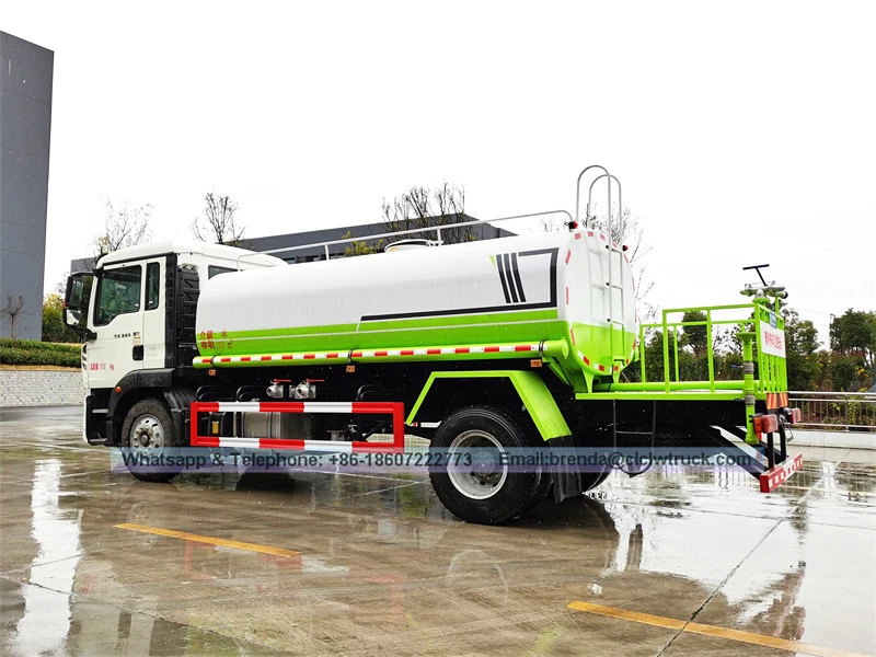 Sinotruk Howo 4x2 2200 galón 10000 litros de agua camión de tanque de agua