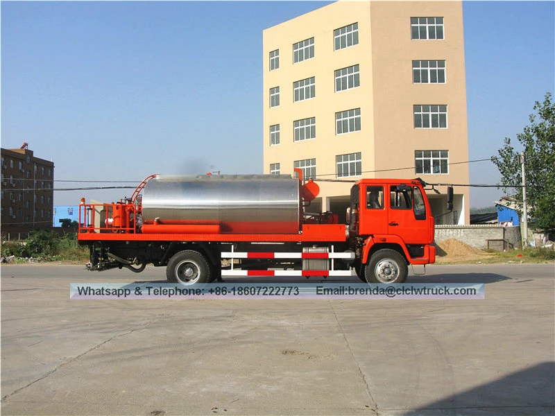 Sinotruck Asphalt กระจายรถบรรทุกรถบรรทุก 8000 ลิตร