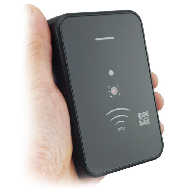 Китай Мини-программа WeChat QR-код и RFID-формат 13,56 МГц WG Устройство считывания карт для системы контроля доступа к двери производителя