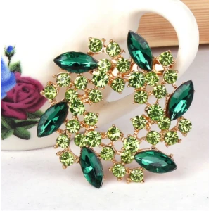 2018 Hot High Quality Cheap Pure Handmade Beautiful Amazing Latest Design Wedding Flower Brooch