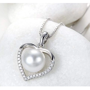 925 Sterling Silver Heart Pendant Necklace with Diamonds and Pearls Hearts shaped Necklace Manufacturer